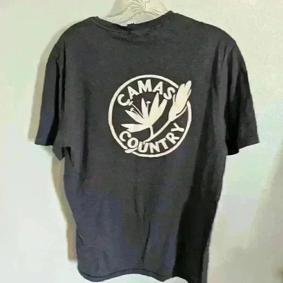 Men's size M camas country tshirt - Picture 2 of 2